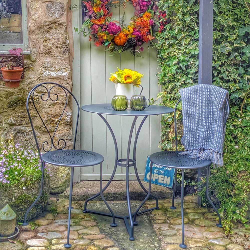 Provence Vintage Bistro Set