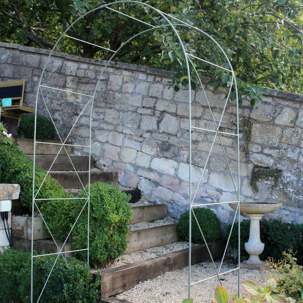 Elegance King Arch | Garden Arches | Agriframes